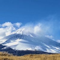 昨日の富士山  出掛ける途中で 風が強く...