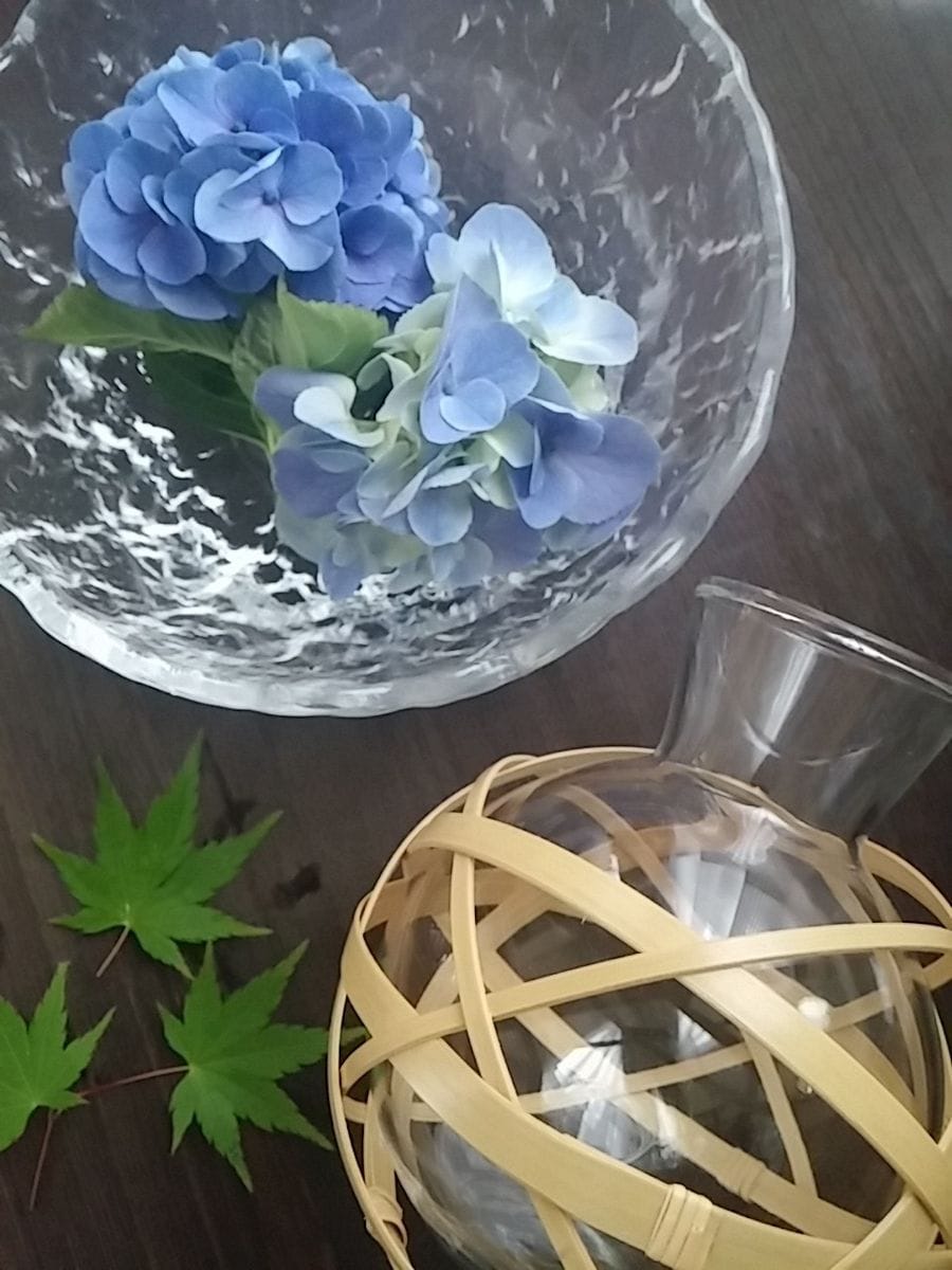 紫陽花と竹細工のフラワーポット