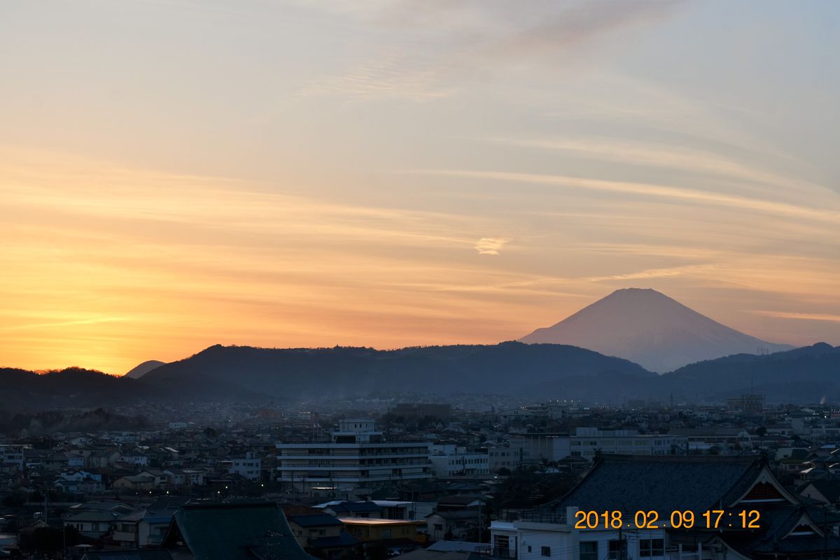 良い感じ、１０分前の富士の夕暮れ １週間お仕事ご苦労様