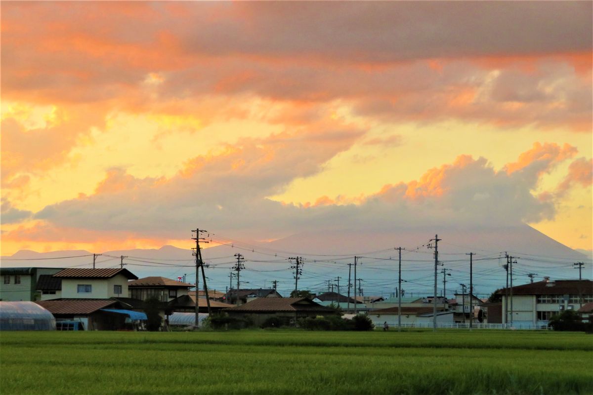 今日の景色「１」 今日の岩手山です。📷☆‎2021‎年‎8‎月‎20‎日、‏‎18:19:48