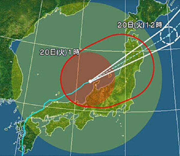 台風１４号通過中