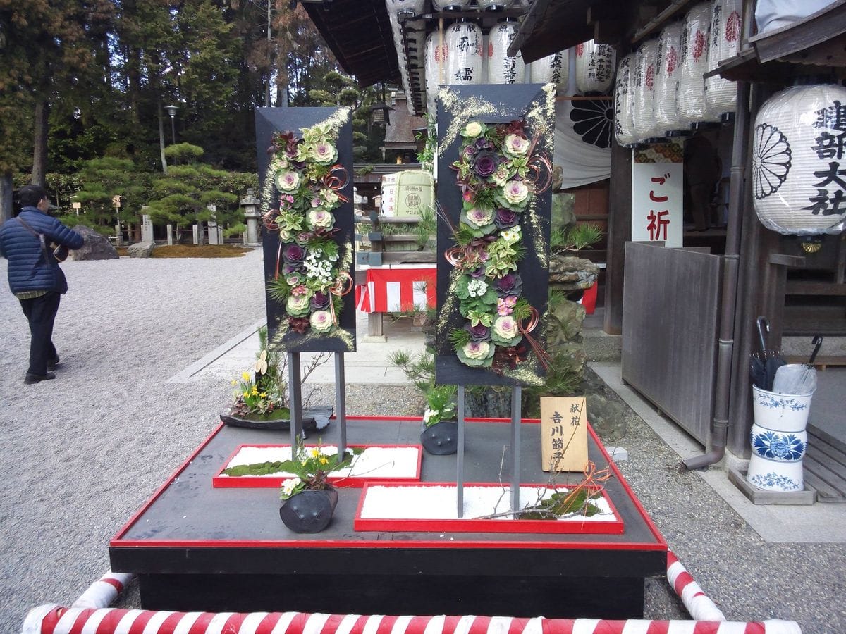 お仕事の合間に初詣(’-’*)♪…それはどうだろ？