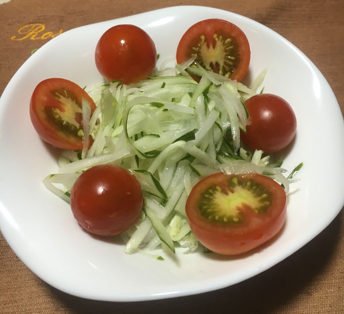 昨日の夕飯（ピーマン、青ジソ）