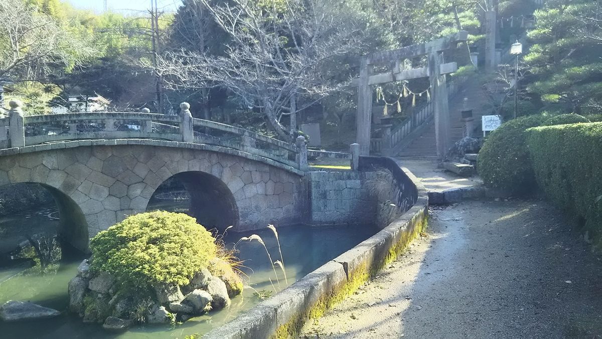 初詣においでんせーー