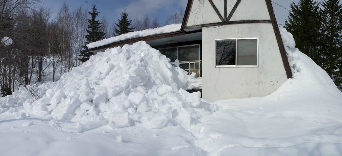 今冬最後の雪下ろしが終わりました。