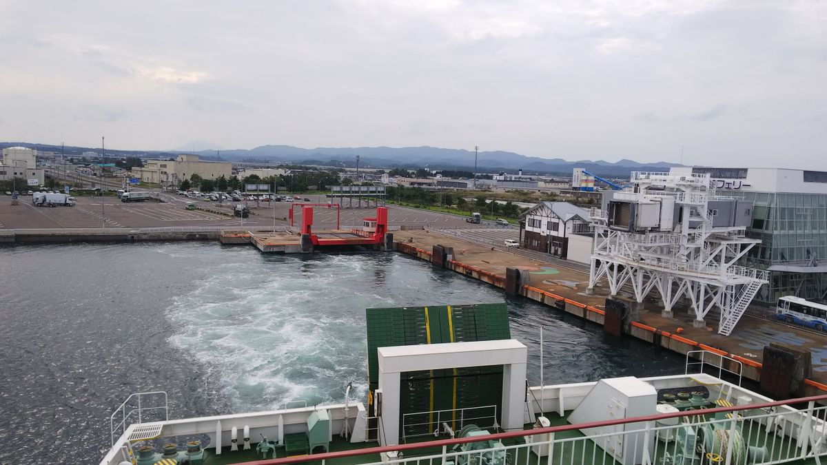 青森港から函館へ