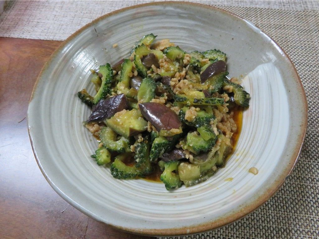 野菜の収穫食卓で