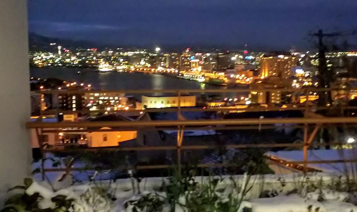 函館雪のベランダ✨夜景