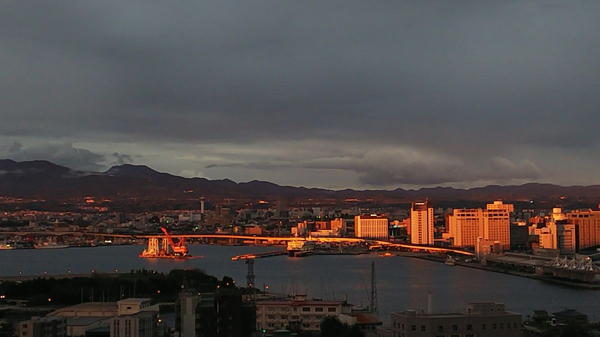 夕焼けのベイエリア