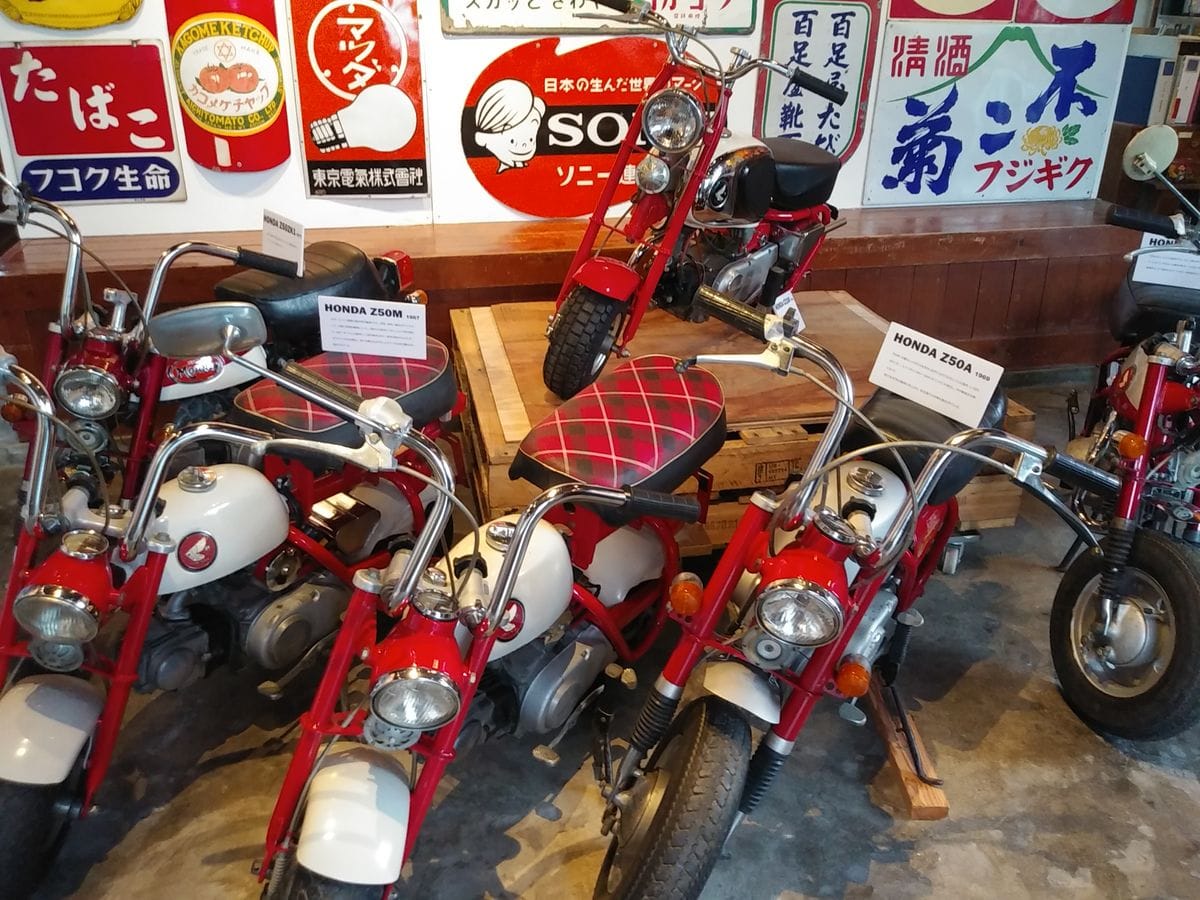 街角ギャラリー③バイクたくさんありました😆