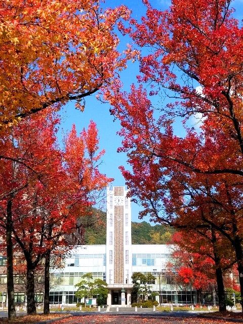 岡山大学