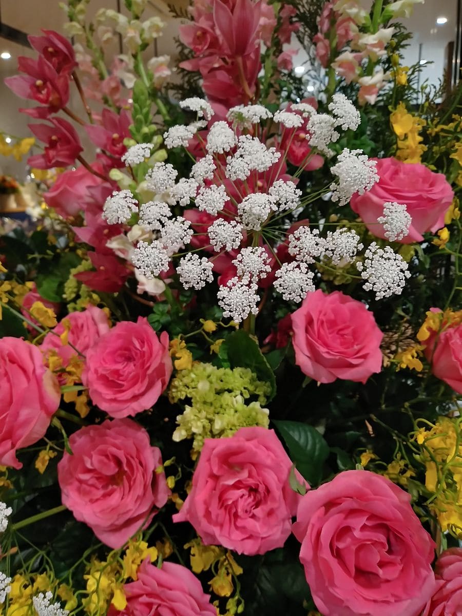 開店祝いのお花。